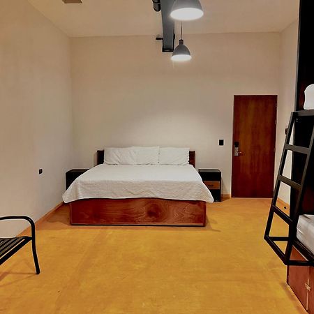 Caleta Hostel Rooftop & Pool 칸쿤 외부 사진