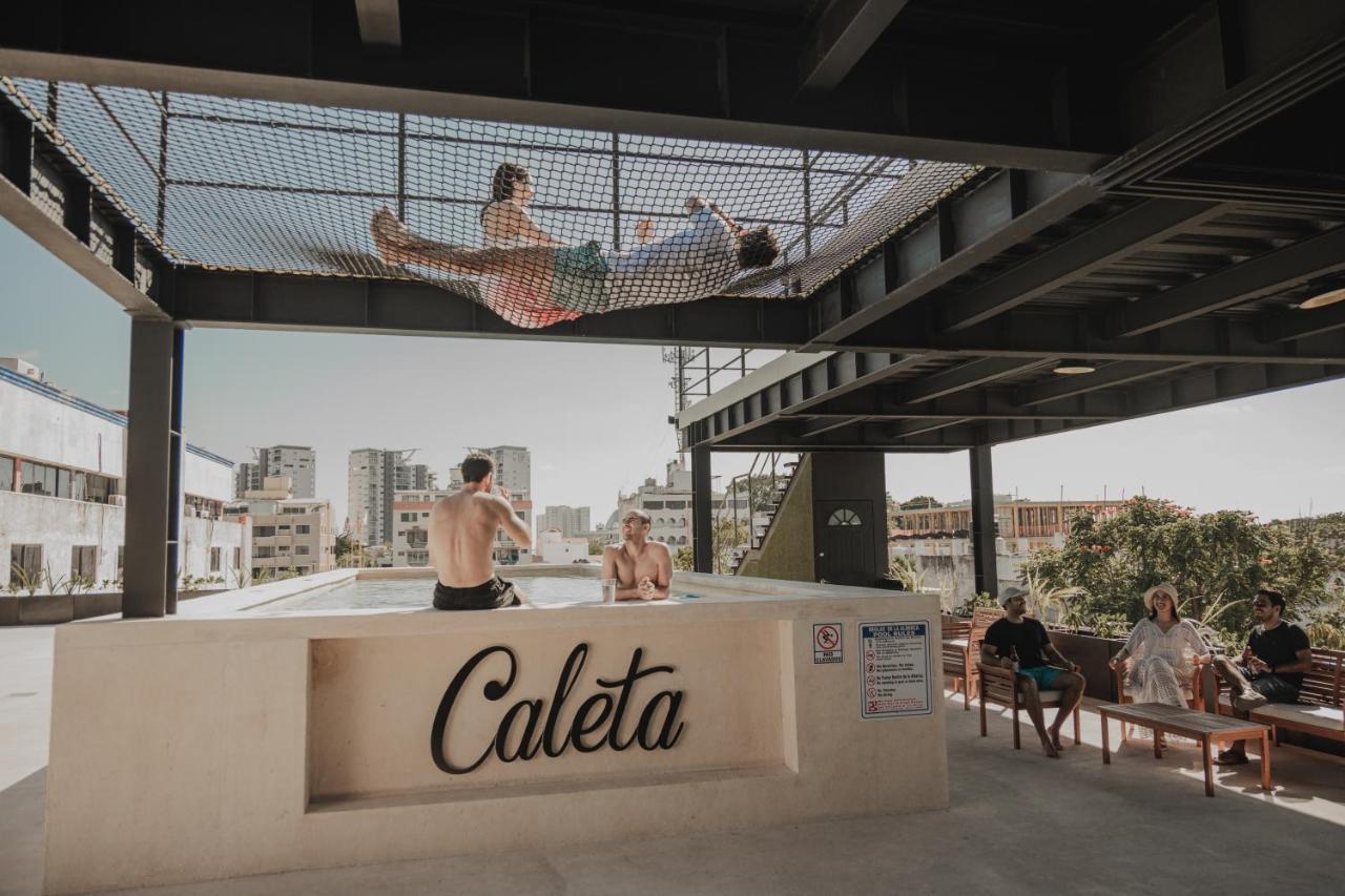 Caleta Hostel Rooftop & Pool 칸쿤 외부 사진