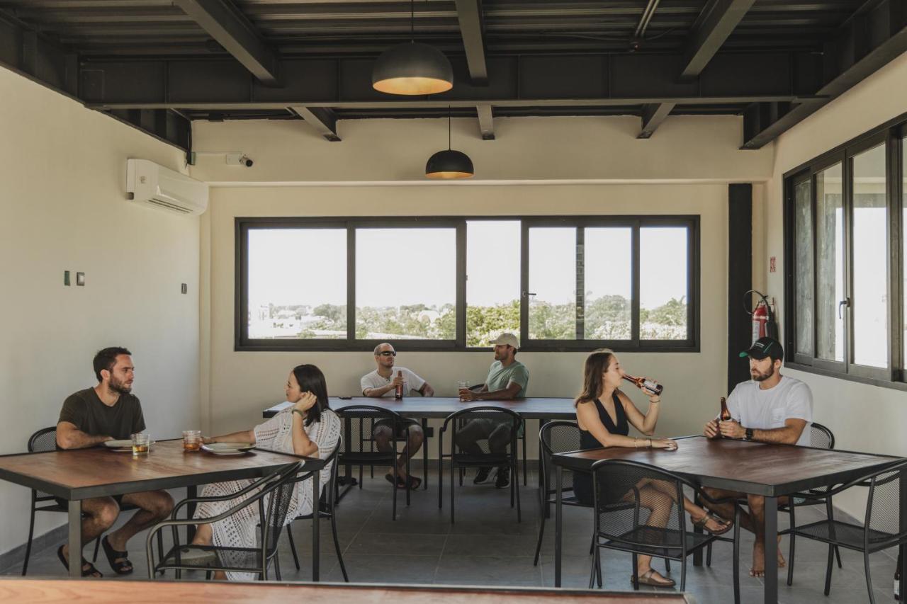 Caleta Hostel Rooftop & Pool 칸쿤 외부 사진